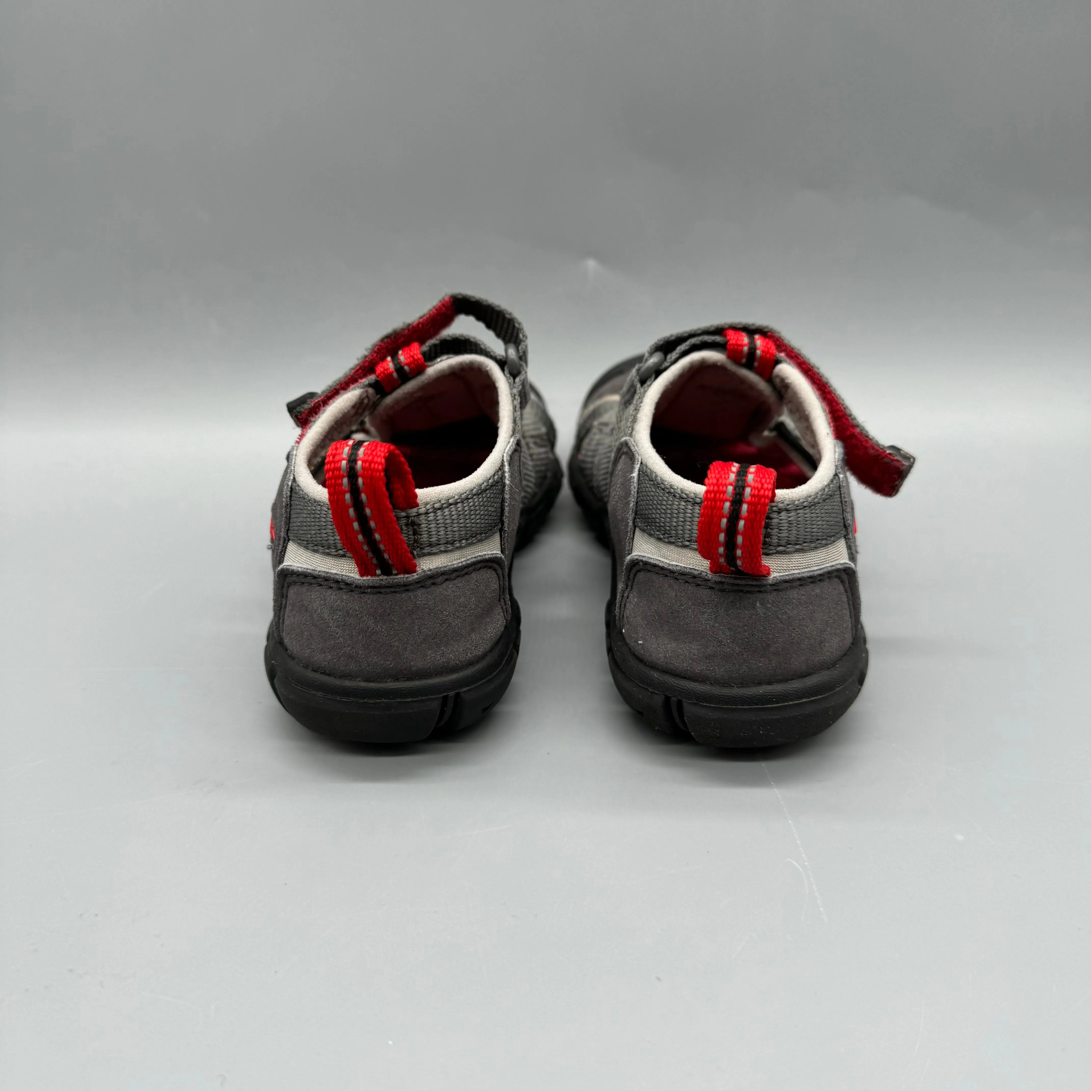Keen / Sandals / US10